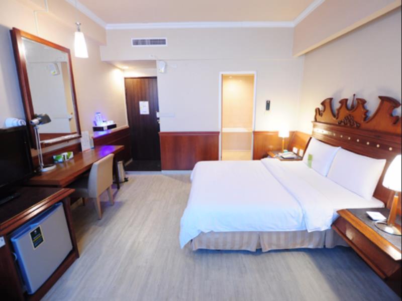 Kindness Hotel Wu-Jia Гаосюн Екстер'єр фото